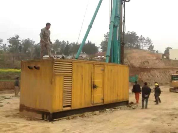 陵城如何判断水冷式机油散热器密封件是否需要更换？